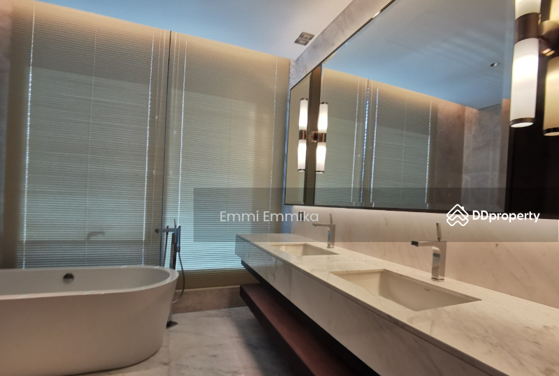 Sindhorn Residence : สินธร เรสซิเดนซ์ หลังสวน, กรุงเทพ, 54 ซอยต้นสน, ลุมพินี, ปทุมวัน, กรุงเทพ, 142 ตร.ม., คอนโด ให้เช่า, โดย Emmi Emmika, 11215778 - DDproperty.com