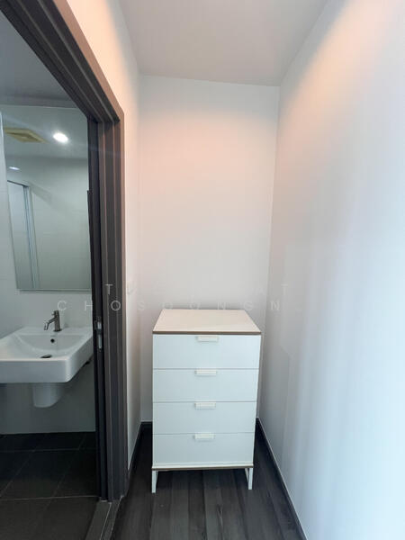 ขาย - The Base Park West Sukhumvit 77 : เดอะ เบส พาร์ค เวสต์ สุขุมวิท 77, กรุงเทพ