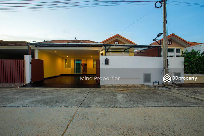 Private 3 bedroom pool house for sale near Robinson Lifestyle Thalang