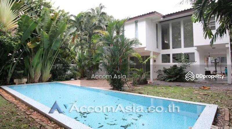 For Sale - 7 Bedrooms House for Sale and Rent in Sukhumvit, Bangkok near BTS Ekkamai (AA10601), Bangkok