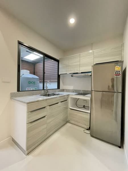 Altitude Kraf Bangna, Samut Prakan, 159 Moo 12, Liap Klong Luang Phaeng Road, Bang Kaeo, Bang Plee, Samut Prakan, 3 Bedrooms, 132 sqm, Townhouse For Rent, by Airada Parasarn, 11217551 - DDproperty.com