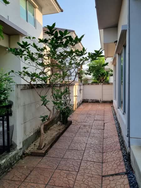 Life Bangkok Boulevard Wongwaen-Rama 9 : ไลฟ์ บางกอก บูเลอวาร์ด วงแหวน-พระราม9, กรุงเทพ, ถนนกาญจนาภิเษก, สะพานสูง, กรุงเทพ, 173 ตร.ม., บ้านเดี่ยว ให้เช่า, โดย Airada Parasarn, 11220820 - DDproperty.com