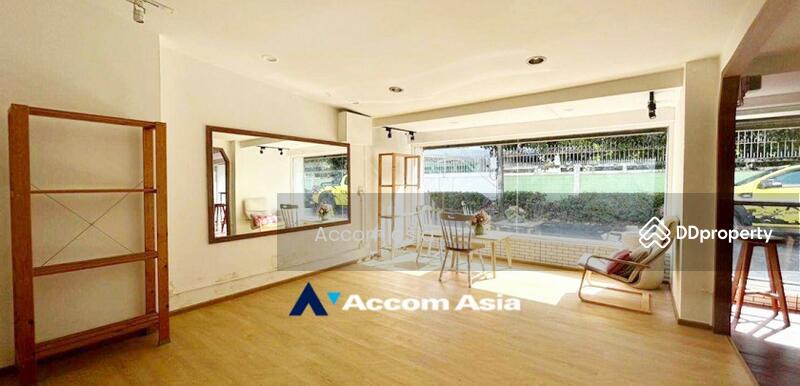 ให้เช่า - 2 Bedrooms House for Rent in Sukhumvit, Bangkok near BTS Thong Lo - BTS Ekkamai (2515361), กรุงเทพ