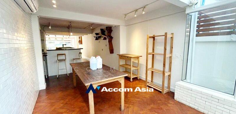ให้เช่า - 2 Bedrooms House for Rent in Sukhumvit, Bangkok near BTS Thong Lo - BTS Ekkamai (2515361), กรุงเทพ