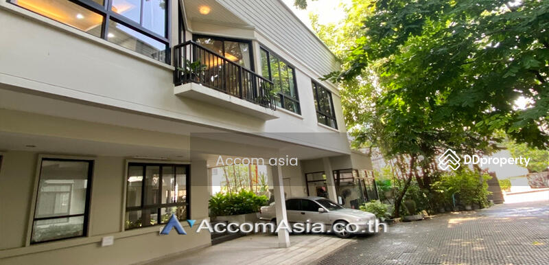 ให้เช่า - 2 Bedrooms House for Rent in Sukhumvit, Bangkok near BTS Thong Lo at The urban forestry residence, กรุงเทพ