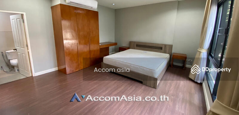 ให้เช่า - 2 Bedrooms House for Rent in Sukhumvit, Bangkok near BTS Thong Lo at The urban forestry residence, กรุงเทพ