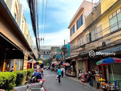 ขาย - อาคารพาณิชย์ พหลโยธินซอย1, กรุงเทพ