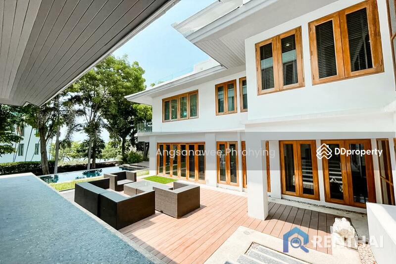 For Sale - For sale Beachfront pool villa in Pattaya, Chon Buri (Pattaya)