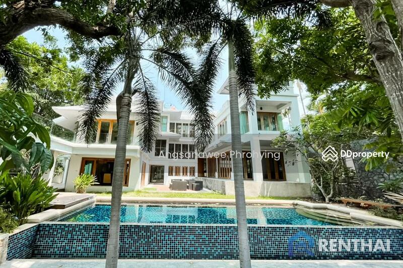 For Sale - For sale Beachfront pool villa in Pattaya, Chon Buri (Pattaya)