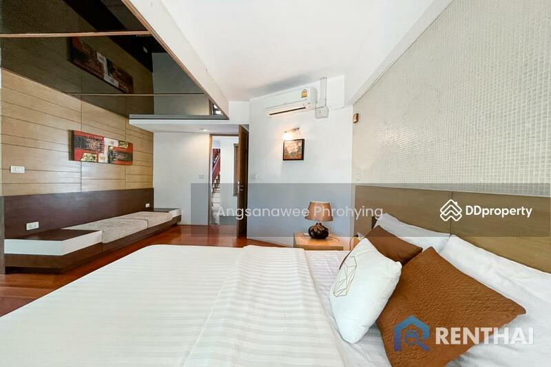 For Sale - For sale Beachfront pool villa in Pattaya, Chon Buri (Pattaya)