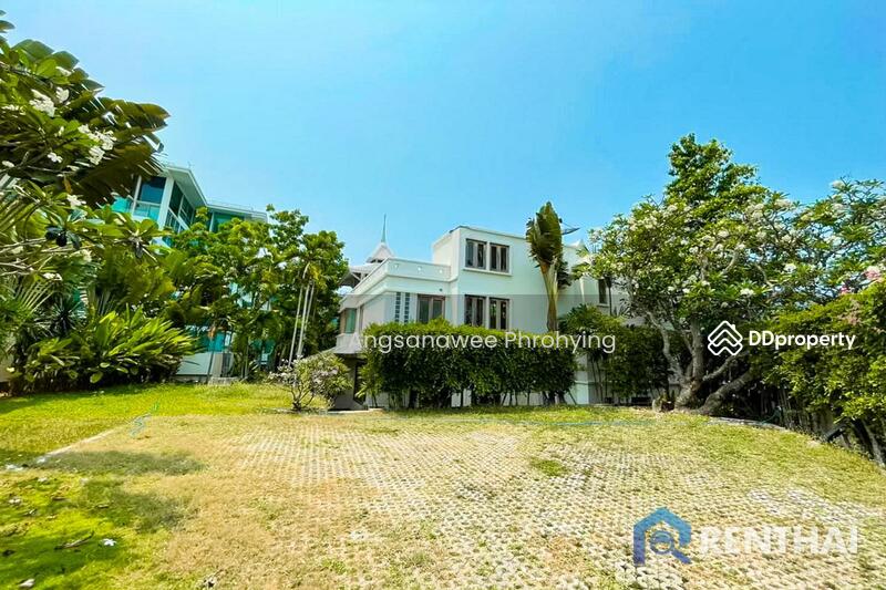 For Sale - For sale Beachfront pool villa in Pattaya, Chon Buri (Pattaya)