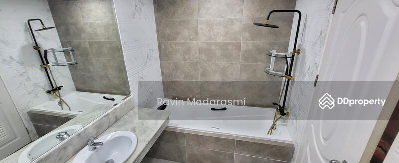 The Winning Tower, Bangkok, 958 Sukhumvit 71 Road, Khlong Tan Nua, Watthana, Bangkok, 1 Bedroom, 38 sqm, Condo For Rent, by Ravin Madarasmi, 11225768 - DDproperty.com