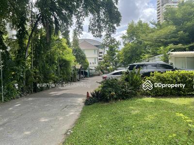 ขาย - ขายที่ดินพร้อมสิ่งปลูกสร้าง สุขุมวิท 39 ซอยพร้อมมิตร เนื้อที่ 165 ตารางวา, กรุงเทพ