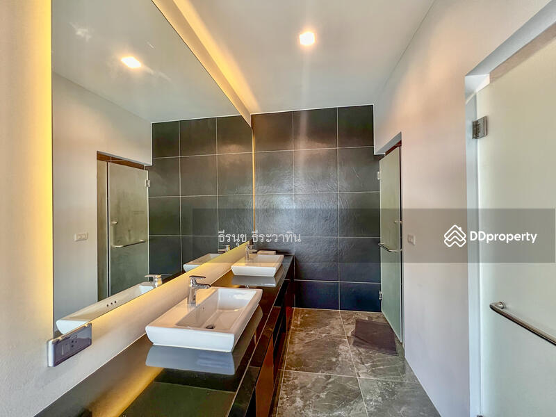 For Sale - 3-BR Luxury Pool Villa, Phahonyothin 56, Bangkok