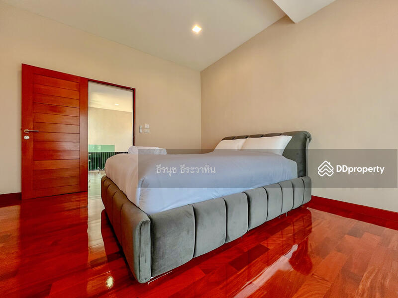 For Sale - 3-BR Luxury Pool Villa, Phahonyothin 56, Bangkok