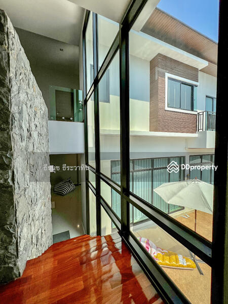 For Sale - 3-BR Luxury Pool Villa, Phahonyothin 56, Bangkok