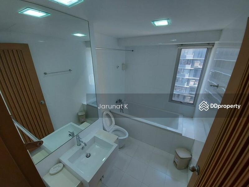 My Resort Bangkok, Bangkok, 1724 Petchaburi Road, Bang Kapi, Huai Khwang, Bangkok, 2 Bedrooms, 68 sqm, Condo For Rent, by Jarunat K, 11227453 - DDproperty.com