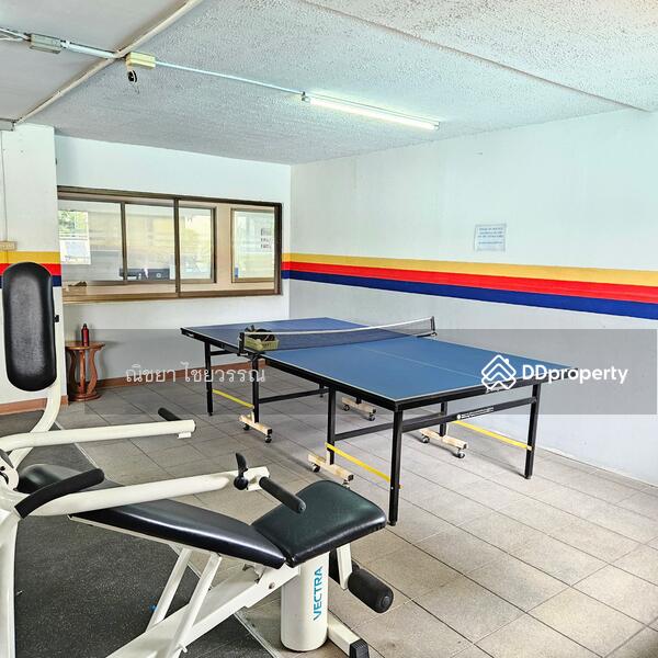 Ping Pong table in the fitness center.