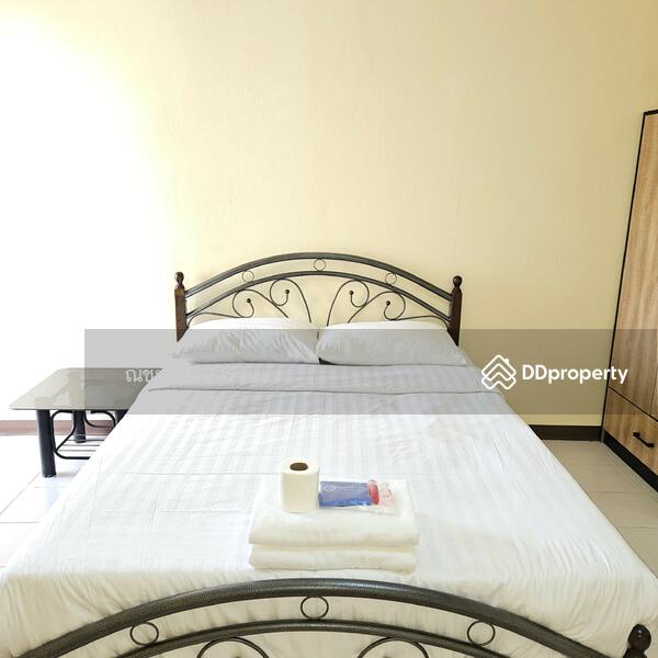 3rd Bedroom with Queensize bed.