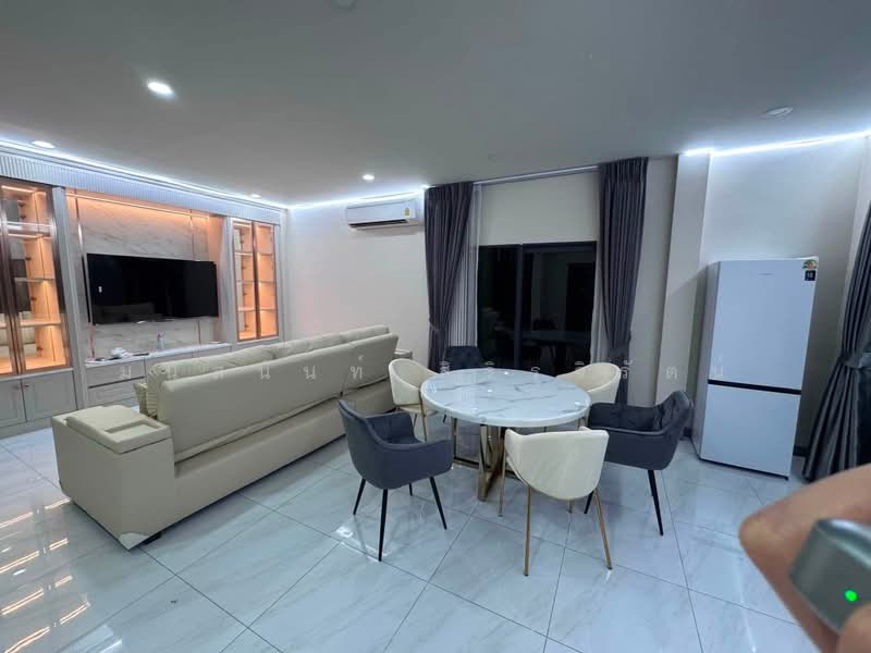 The City Sukhumvit-Onnut, Bangkok, 588/2 Soi On Nut 70/1, Prawet, Bangkok, 4 Bedrooms, 400 sqm, Single Detached House For Rent, by มนัสนันท์ สิริรุจิรัตน์, 11228801 - DDproperty.com