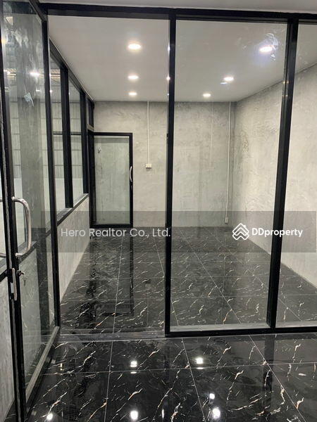 ให้เช่า - Bangkok Warehouse Ram Inthra BRE21238, กรุงเทพ