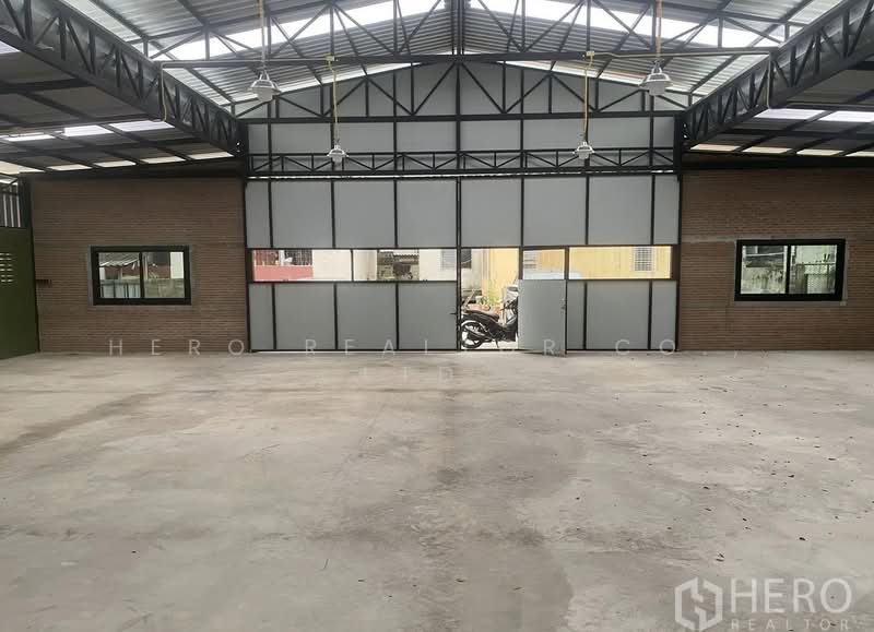 Bangkok Warehouse Ramkhamhaeng BRE21235, Bangkok, Hua Mak, Bang Kapi, Bangkok, , 450 sqm, Warehouse/Factory For Rent, by Hero Realtor Co., Ltd., 11230049 - DDproperty.com