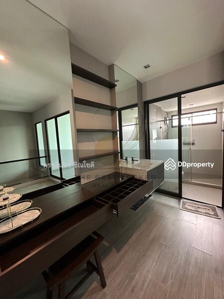 Landmark Ekamai-Ramindra, Bangkok, Sukhonthasawat Road, Lat Phrao, Lat Phrao, Bangkok, 3 Bedrooms, 168 sqm, Townhouse For Rent, by ปรินทร์ญาดา ชิณโชติ, 11230813 - DDproperty.com