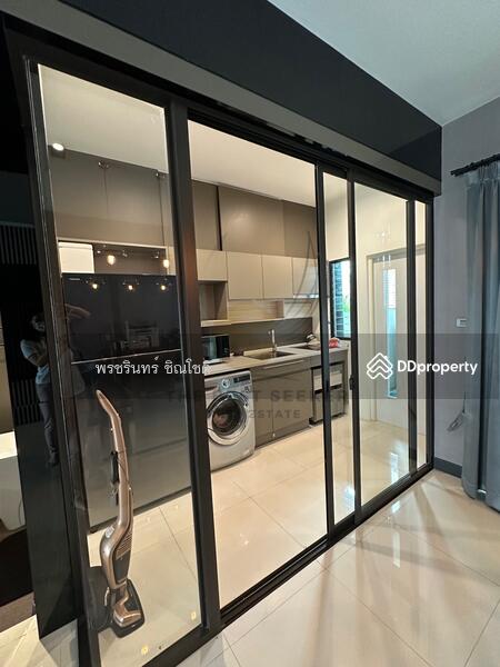 Landmark Ekamai-Ramindra, Bangkok, Sukhonthasawat Road, Lat Phrao, Lat Phrao, Bangkok, 3 Bedrooms, 168 sqm, Townhouse For Rent, by ปรินทร์ญาดา ชิณโชติ, 11230813 - DDproperty.com