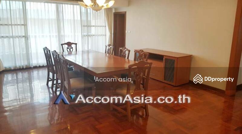 ให้เช่า - 3 Bedrooms Apartment for Rent in Sukhumvit, Bangkok near BTS Phrom Phong at Family Size Desirable, กรุงเทพ