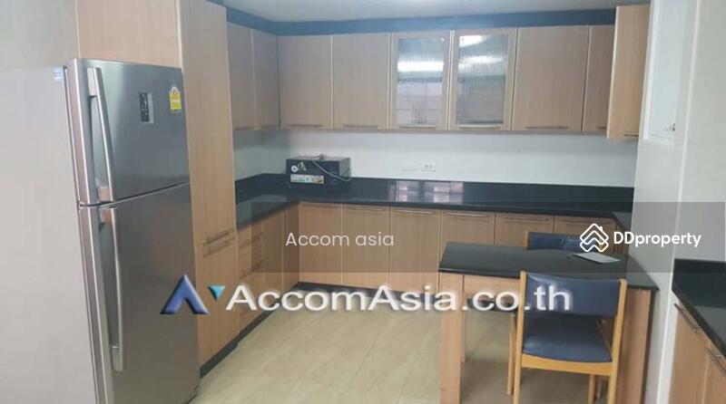 ให้เช่า - 3 Bedrooms Apartment for Rent in Sukhumvit, Bangkok near BTS Phrom Phong at Family Size Desirable, กรุงเทพ