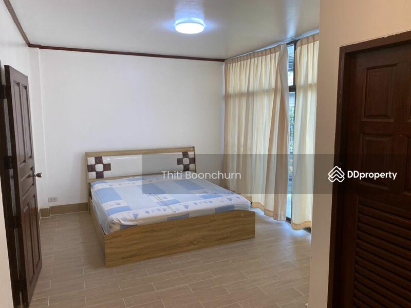 Townhouse, 2 Minute Walk To BTS Phra Khanong, Bangkok, Phra Kanong Nua, Watthana, Bangkok, 3 Bedrooms, 300 sqm, Townhouse For Rent, by Thiti Boonchurn, 11234771 - DDproperty.com