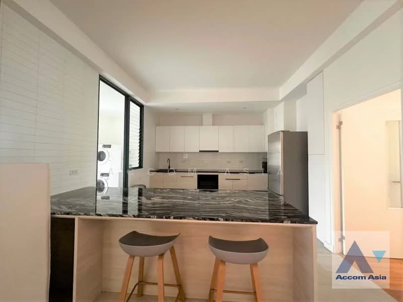 3 Bedrooms Apartment for Rent in Sukhumvit, Bangkok near BTS Thong Lo at Greenery area in CBD, กรุงเทพ, คลองตันเหนือ, วัฒนา, กรุงเทพ, 380 ตร.ม., อพาร์ทเมนท์ ให้เช่า, โดย Accom Asia, 11235975 - DDproperty.com