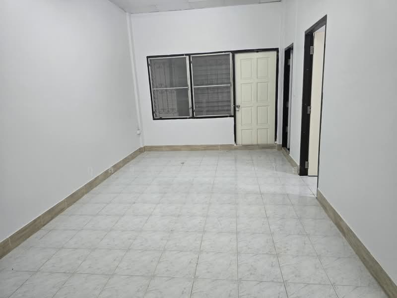 10240, กรุงเทพ, รามคำแหง30/1, หัวหมาก, บางกะปิ, กรุงเทพ, 200 ตร.ม., ทาวน์เฮ้าส์ ให้เช่า, โดย กุลจิรา อภัยโส, 11236057 - DDproperty.com