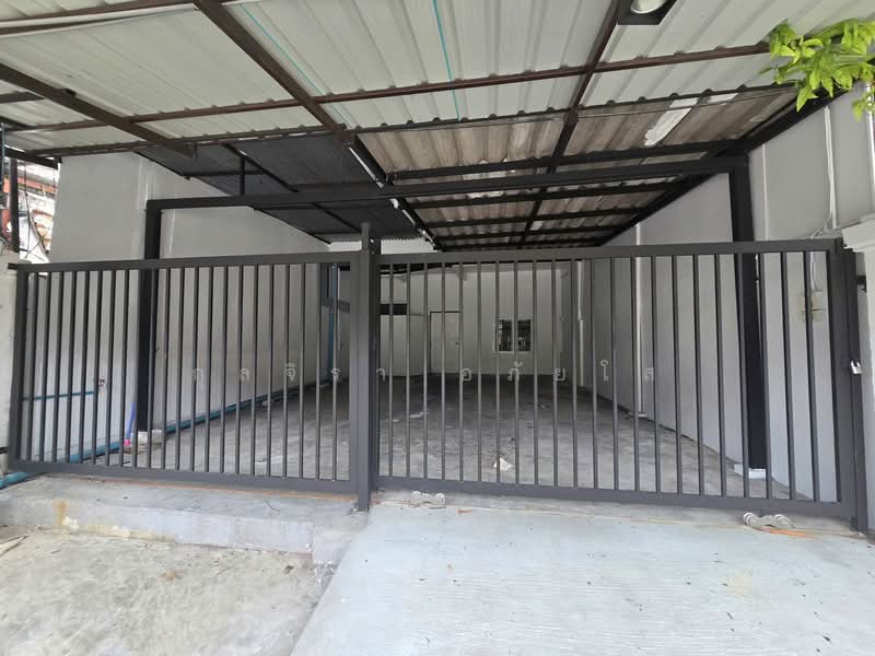 10240, กรุงเทพ, รามคำแหง30/1, หัวหมาก, บางกะปิ, กรุงเทพ, 200 ตร.ม., ทาวน์เฮ้าส์ ให้เช่า, โดย กุลจิรา อภัยโส, 11236057 - DDproperty.com