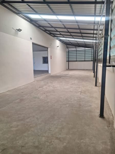 ให้เช่าโกดัง ราชพฤกษ์ ปากเกร็ด นนทบุรี ขนาด 350 ตรม, นนทบุรี, คลองข่อย, ปากเกร็ด, นนทบุรี, 300 ตร.ม., โกดัง-โรงงาน ให้เช่า, โดย Jakarin Houpramong, 11238225 - DDproperty.com