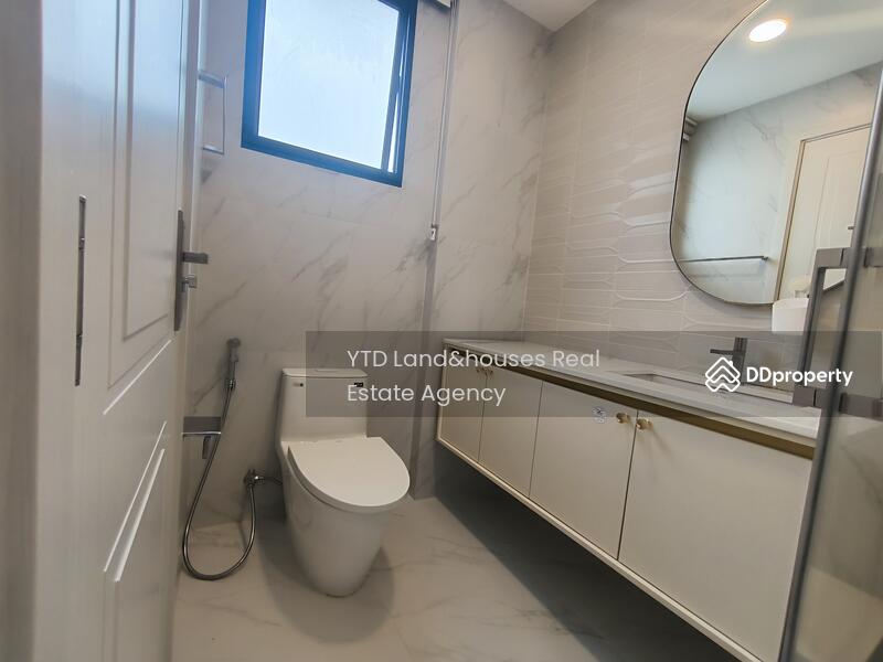 Nantawan Rama 9 - New Krungthepkreetha, Bangkok, Krungthep Kreetha Road, Saphan Sung, Bangkok, 4 Bedrooms, 302 sqm, Single Detached House For Rent, by YTD Land&houses Real Estate Agency, 11238763 - DDproperty.com