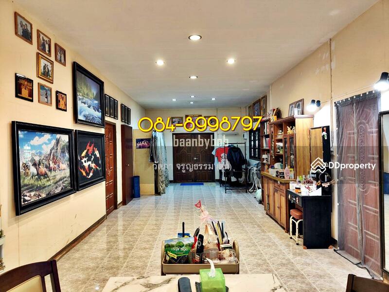 For Sale - House for sale with land, sakon nakhon, huai yang subdistrict,914 sq.war, Sakon Nakhon