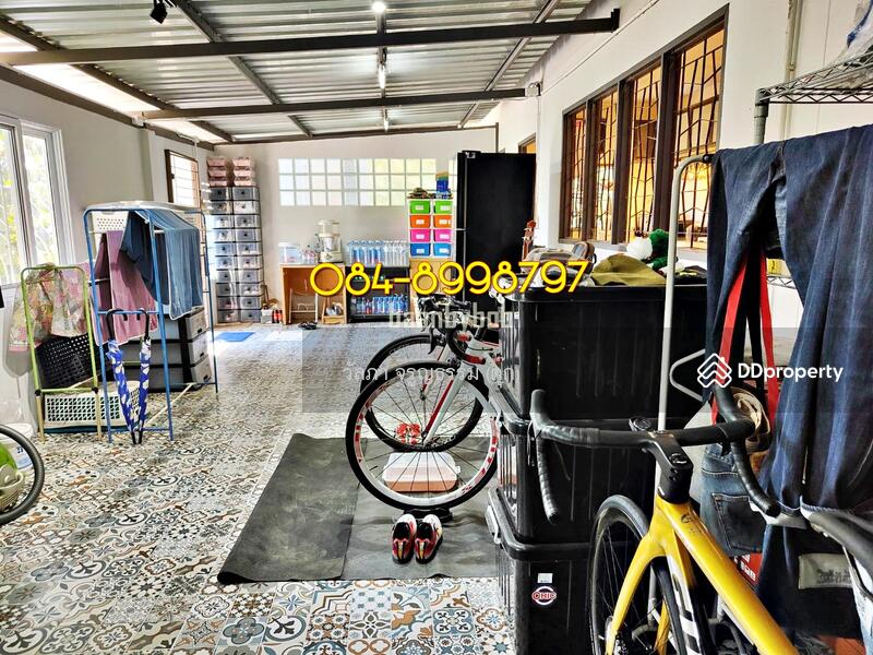 For Sale - House for sale with land, sakon nakhon, huai yang subdistrict,914 sq.war, Sakon Nakhon