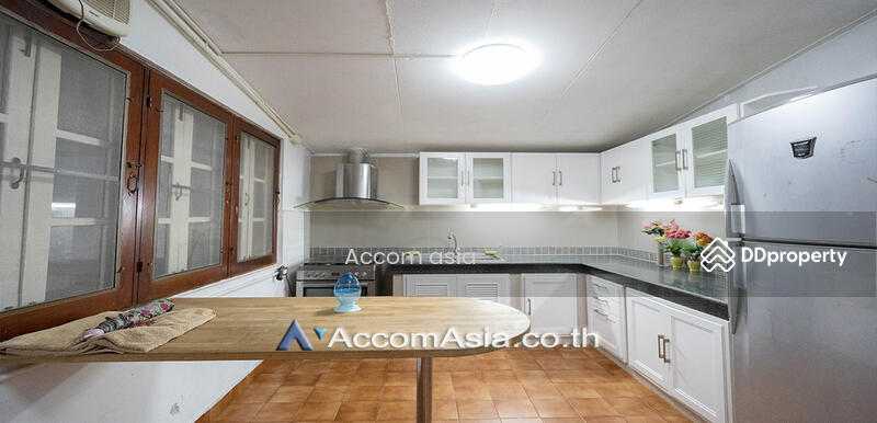 For Rent - 3 Bedrooms House for Rent in Sukhumvit, Bangkok near BTS Thong Lo (AA25069), Bangkok