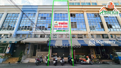 ขาย - อาคารพาณิชย์3ชั้นครึ่งซอยนวมินทร์93 ทำเลดีน่าลงทุน, กรุงเทพ