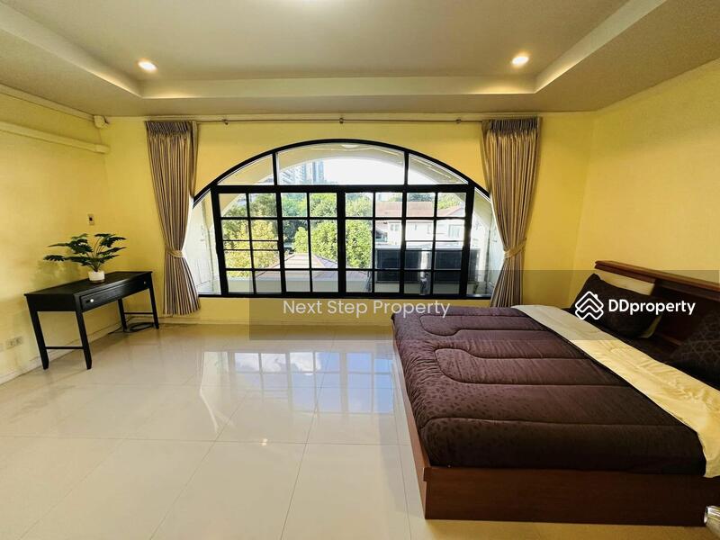 Moo Baan Chicha Castle, Bangkok, Sukhumvit 31, Khlongtoei Nua, Watthana, Bangkok, 4 Bedrooms, 350 sqm, Townhouse For Rent, by Next Step Property, 11241271 - DDproperty.com