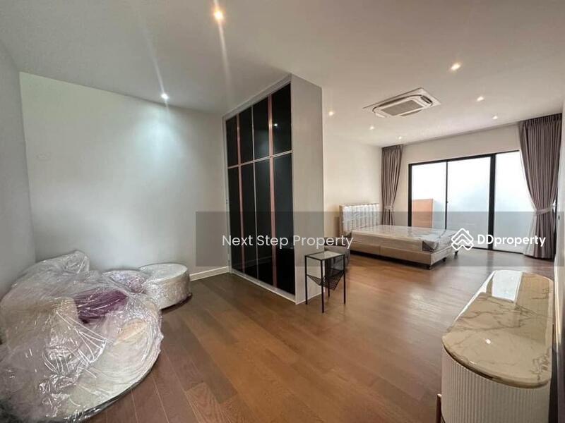 BuGaan Krungthep Kreetha, Bangkok, 109 15 Soi Krungthep Kreetha, Hua Mak, Bang Kapi, Bangkok, 4 Bedrooms, 430 sqm, Single Detached House For Rent, by Next Step Property, 11241307 - DDproperty.com
