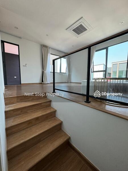 Baan Klang Muang Classe Sukhumvit 77, Bangkok, Soi On Nut 21, Suan Luang, Suan Luang, Bangkok, 3 Bedrooms, 259 sqm, Single Detached House For Rent, by Next Step Property, 11241335 - DDproperty.com