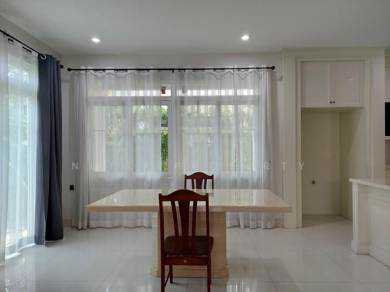 Nantawan Bangna Km.7, Samut Prakan, 98 Bangna-Trad Road, Bang Kaeo, Bang Plee, Samut Prakan, 4 Bedrooms, 283 sqm, Single Detached House For Sale, by Nutty Property, 11241376 - DDproperty.com