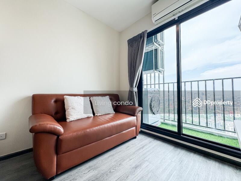 Rich Park @ Triple Station, Bangkok, 591 Srinakarin Road, Suan Luang, Bangkok, 1 Bedroom, 27 sqm, Condo For Rent, by Living Condo, 11241662 - DDproperty.com