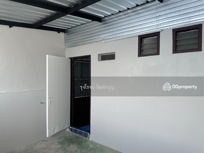 For Rent - ให้เช่า ตึกแถว 4.5 ชั้น ถนนแฉล้มนิมิตร 4 (เจริญราษฎร์ 10) สภาพพร้อมอยู่ตกแต่งเรียบร้อย, Bangkok