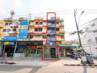 ขาย - อาคารพาณิชย์ 4 ชั้นครึ่ง หน้าถนนใหญ่ ซอย หทัยราษฎร์ 6, กรุงเทพ