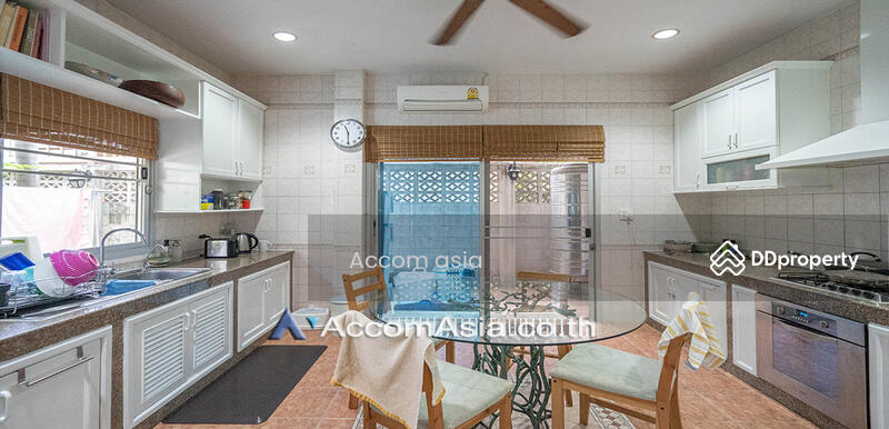3 Bedrooms House for Rent in Sukhumvit, Bangkok near BTS Phrom Phong at House in Compound (5001301), กรุงเทพ, คลองตัน, คลองเตย, กรุงเทพ, 200 ตร.ม., บ้านเดี่ยว ให้เช่า, โดย Accom Asia, 11244240 - DDproperty.com