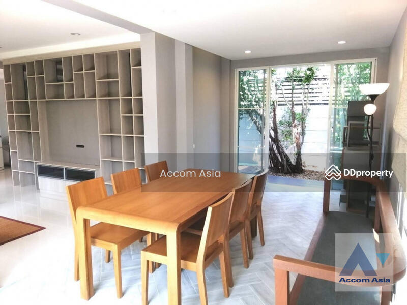 ขาย - Home Office | 4 Bedrooms Townhouse for Sale in Sukhumvit, Bangkok near BTS On Nut (AA19236), กรุงเทพ