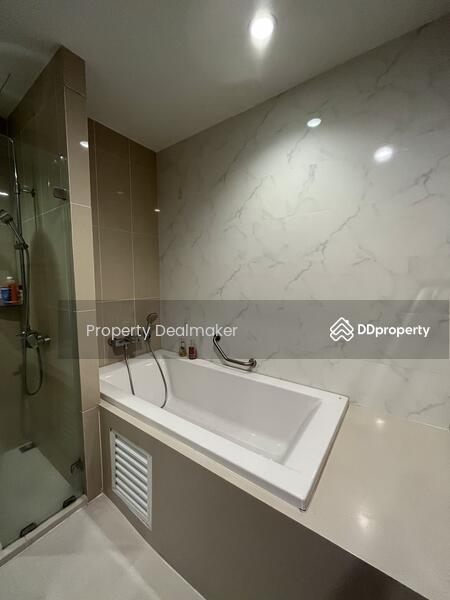 Leticia Rama 9, Bangkok, Soi Rama 9 17, Bang Kapi, Huai Khwang, Bangkok, 2 Bedrooms, 81 sqm, Condo For Rent, by Property Dealmaker, 11246354 - DDproperty.com